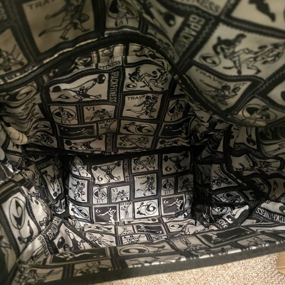 Six Pack Fitness Lunch Bag Backpack - Picture 4 of 7